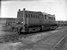 In 1947 rangeert loc 604 op het emplacement van Zwolle met een platte wagen met kolen.
Beeldmateriaal Het Utrechts Archief Nr. 151537 In 1947 diesel engine 604 is shunting on the yard of Zwolle with a wagon loaded with coal.
Image from Het Utrechts Archief Nr. 151537