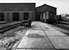 In 1955 staat de bruine 2417 van NS voor de lijnwerkplaats in Zwolle.
Beeldmateriaal Het Utrechts Archief Nr. 156579 In 1955 a brown diesel locomotive NS 2417 is standing in front of the maintenance facility in Zwolle.
Image from Het Utrechts Archief Nr. 156579