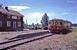 In augustus 1974 zien we een treinstel van het type Y7 van de SJ in Kråkviken staan aan de DVVJ. In August 1974 we see a diesel railcar type Y7 from the SJ in Kråkviken on the DVVJ.