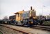 Sik 297 van Railbedrijf Noord (NS) staat op de sporen bij de losweg van Zwolle.
Mei 2001 In May 2001 diesel shunting engine 