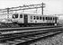 In maart 1983 staat een Wadloper eentje van de NS (DH1 3109) in Leeuwarden. 
Beeldmateriaal Het Utrechts Archief Nr. 155582 In March 1983 a diesel train unit from NS (DH1 3109) is standing in Leeuwarden. 
Image from Het Utrechts Archief Nr. 155582