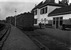 Het station van Hattem aan de Baronnenlijn met de (stoom) trein richting Zwolle.
Rond 1950.
Beeldmateriaal Het Utrechts Archief Nr. 154623 The station of Hattem on the Baronnenlijn with the (steam) train to Hattem.
Around 1950.
Image from Het Utrechts Archief Nr. 154623