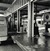 Het interieur van de Van Gend en Loos loods in Zwolle met het beladen van een goederenwagon op 19-2-1966.
Beeldmateriaal Het Utrechts Archief Nr. 168438 The interior of the goods shed of Van Gend en Loos in Zwolle with a freight wagon being (un) loaded.
19-2-1966.
Image from Het Utrechts Archief Nr. 168438