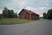 Eén van de gebouwen op het voormalig emplacement van Älvdalen.
27-7-2016 20:48 One of the buildings on the former yard of Älvdalen station. 
27-7-2016 20:48