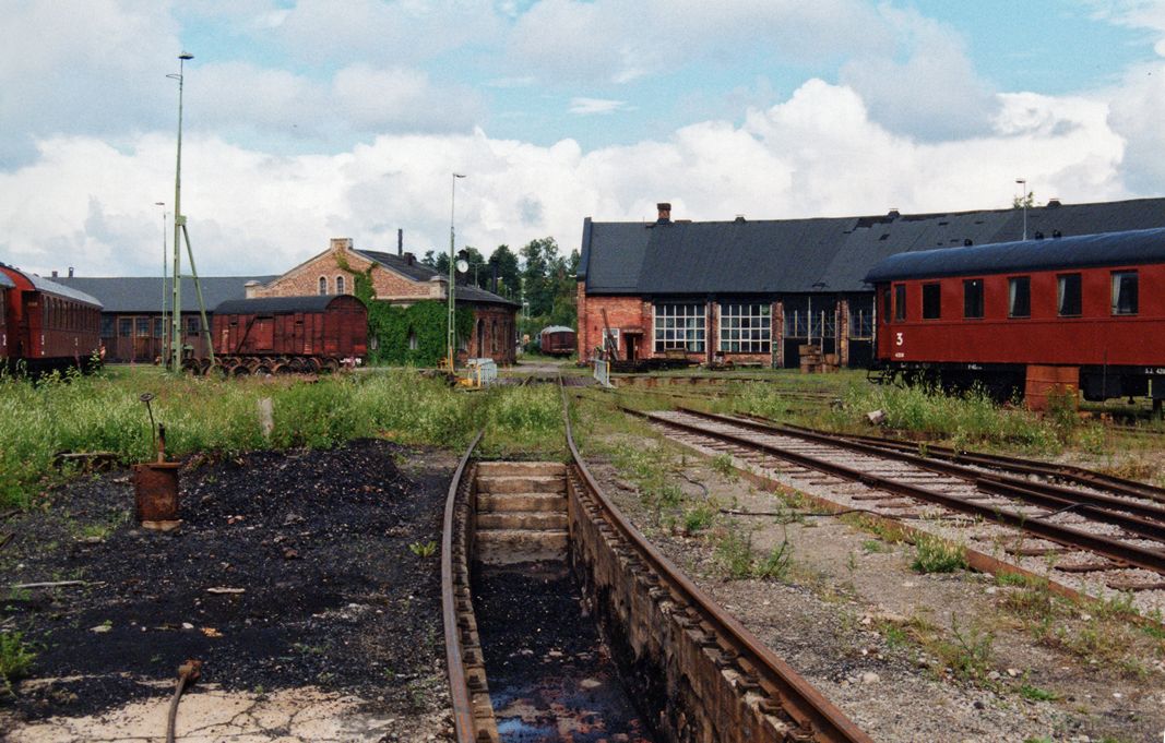 Empl-Falun_Shimmns_Locloods_7-1998_02.jpg