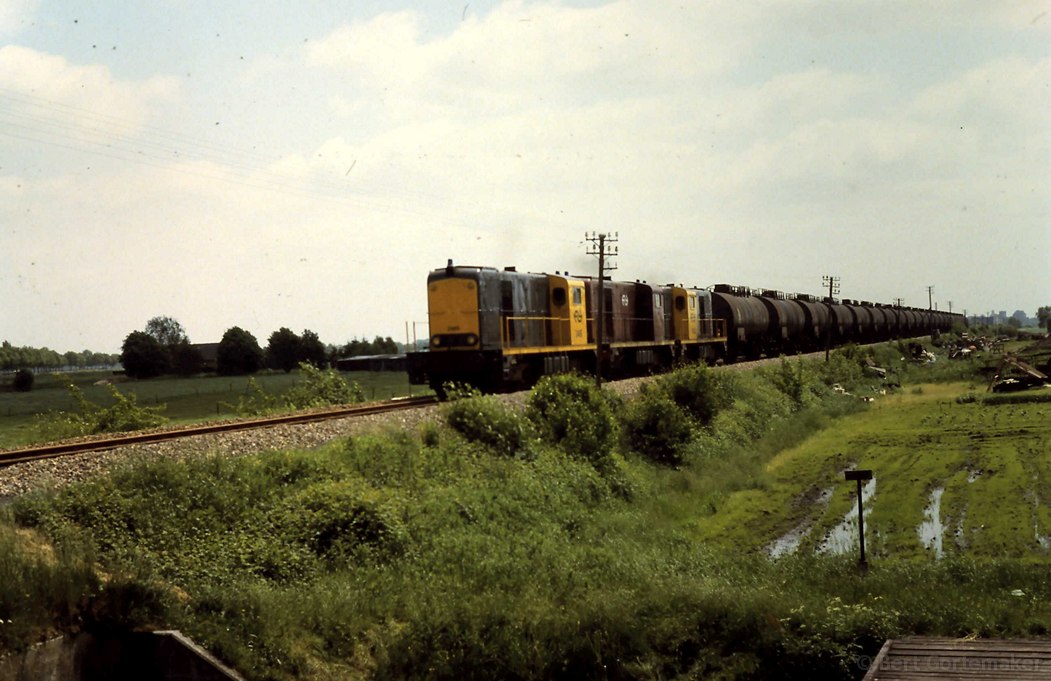 d-2400_Vriezenveen_juni_1984.jpg