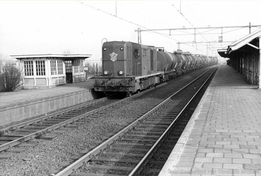 d-2520_Den_Haag_Laan_van_N.O.I._15-02-1964_160923.jpg