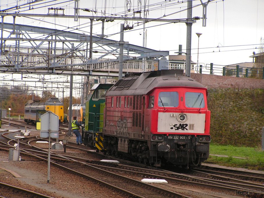 d-705-zwol011-14-11-04.jpg