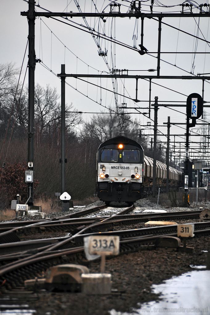 d-Class66_653_Hoogeveen_2013-02-13_847_(2).jpg