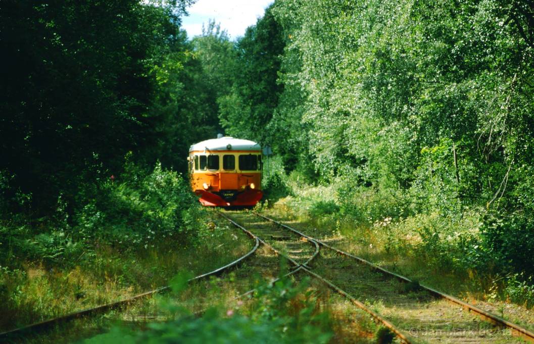 d-Y8-1125-NBJ-Pershyttan-Vikersvik-aansl-zijlijnRiPersh-26-7-1998.jpg