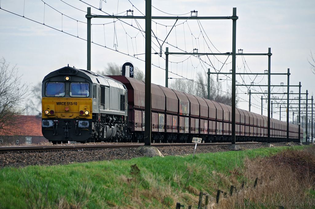 d-class66_MRCE_513-10_RTB_Veenendaal_2013-04-16_1352_02.jpg