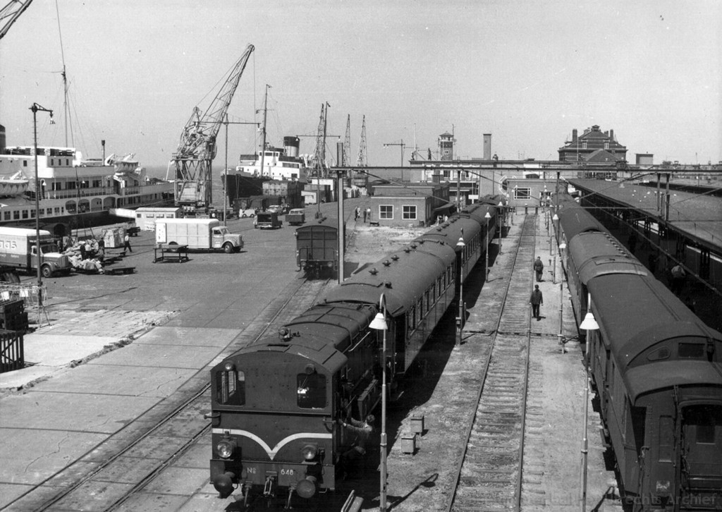 d-hip_648_Hoek_van_Holland_Haven_17-06-1959_154990.jpg