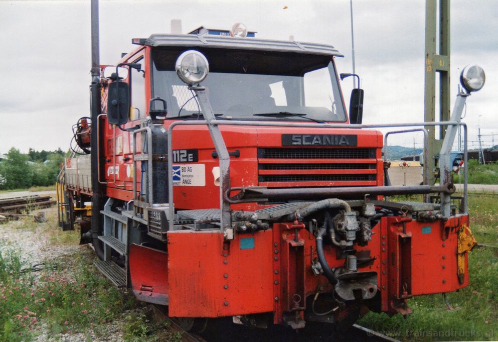 d-scania_MTR_ange_8-2000_0.jpg