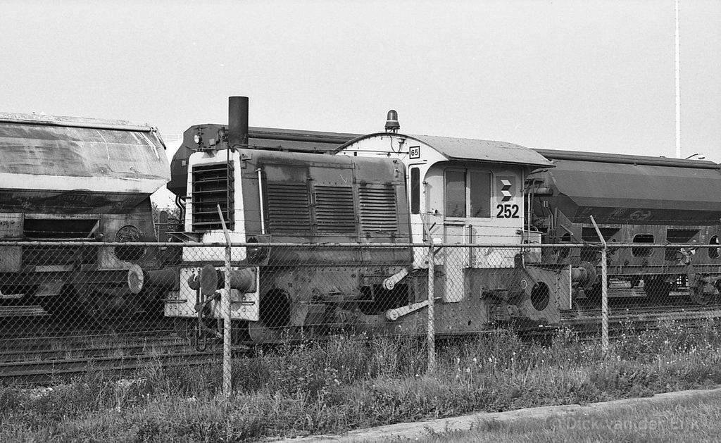 d-sik-252-achterHekBotlek-verkocht-1983Hiab-1982.jpg