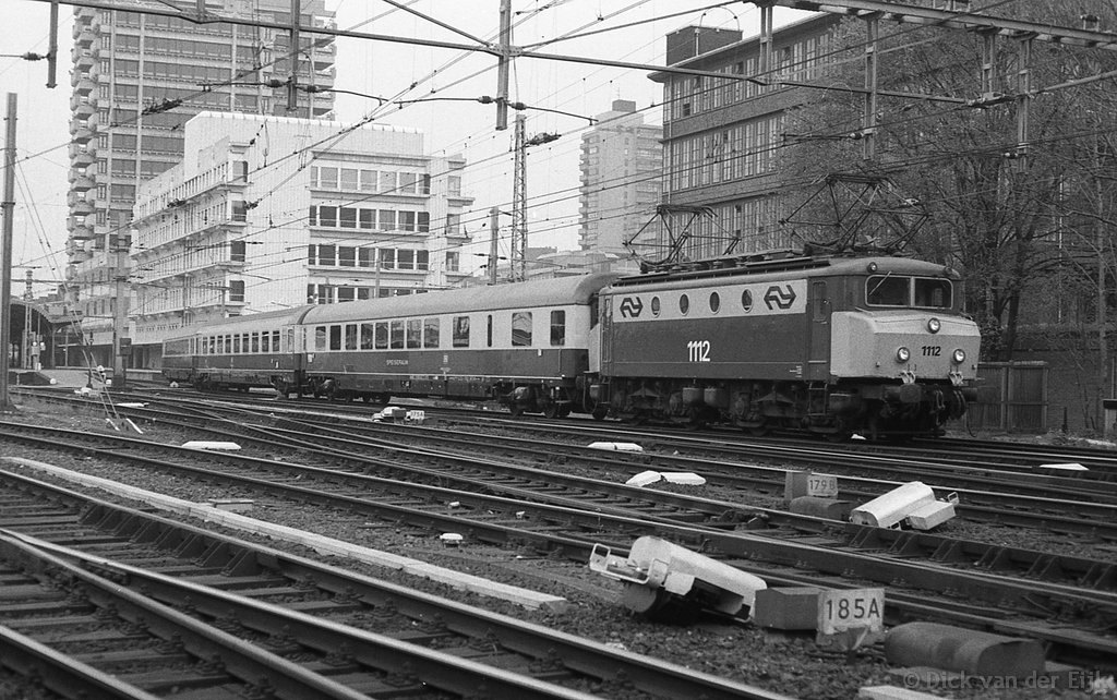 el-1112-korteDtrein-riArnhem-Emmerich-UtrechtCS-1983.jpg