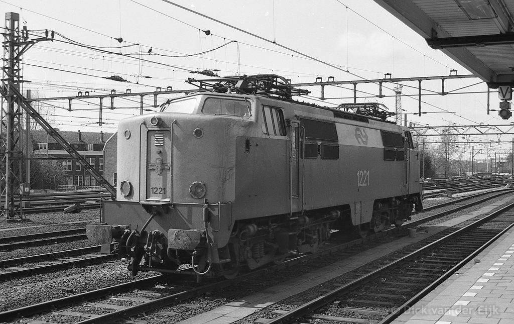 el-1221-DenHaagCS-tussen2Dienst-1981.jpg