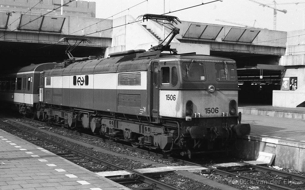 el-1506-DenHaagCS-1979-TreinRiVenloKeulen.jpg