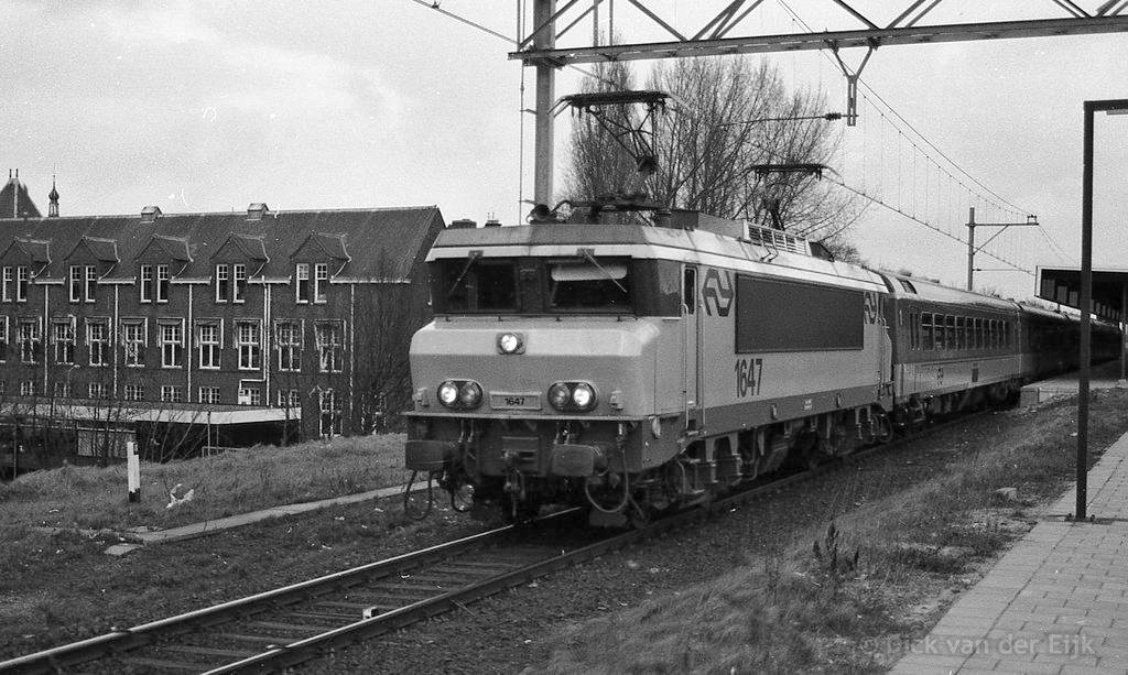 el-1647-Leiden-VertrRiVliss-1983.jpg