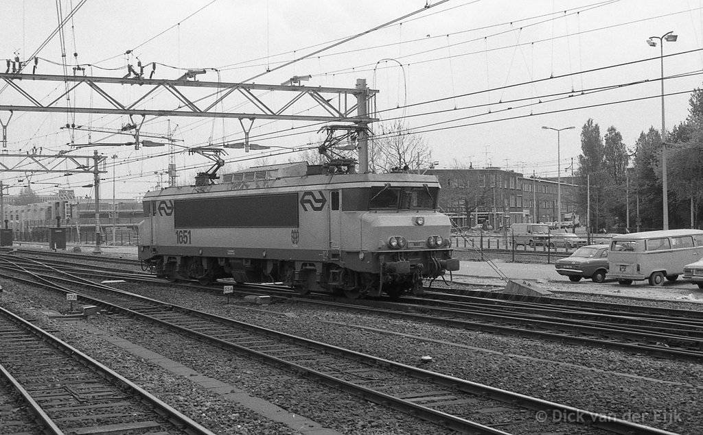 el-1651-DenHaagCS-VoorTreinriVenloKeulen-gerangeerd-1983.jpg