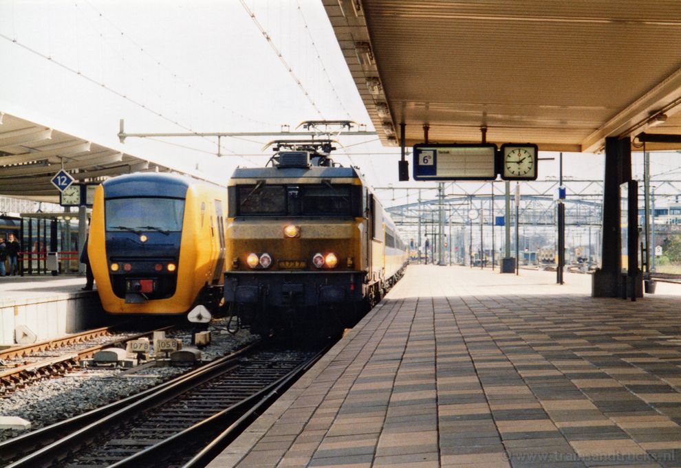 el-1737_Zwolle_2001-05.jpg