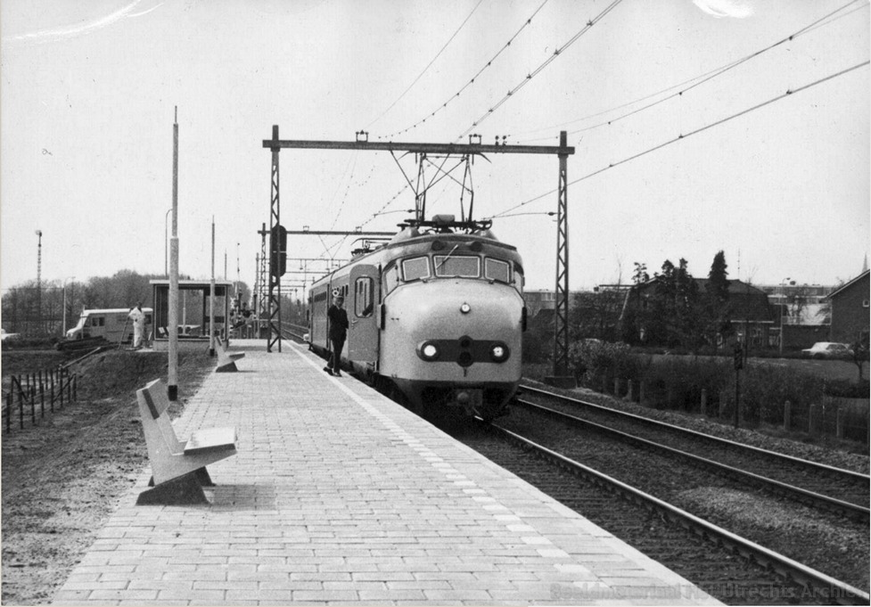 el-Hond_mat_54_Hengelo_4-1975_155607.jpg