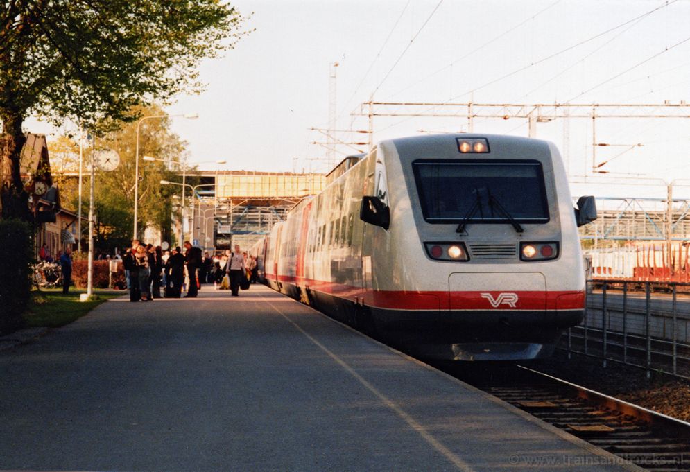 el-sm3_pendolino_jyvaskyla_2002-05.jpg