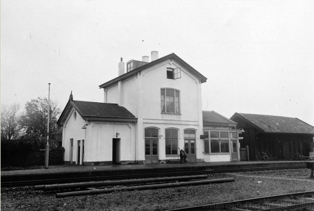 empl-Arnemuiden_5-11-1953_166823.jpg