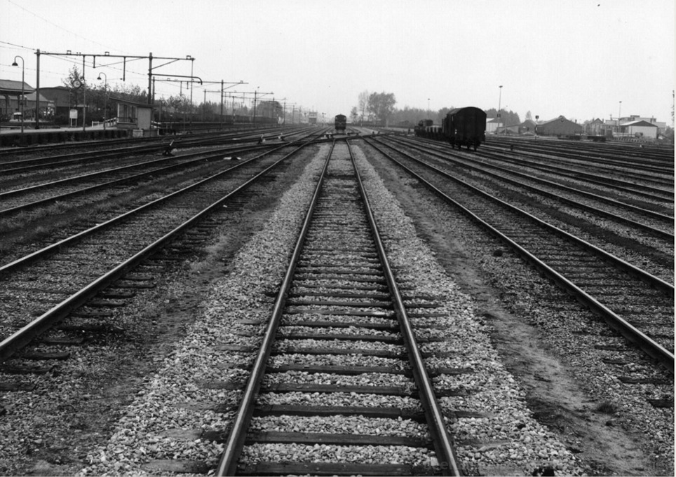 empl-Elst_goederenstation_5-1966_154835.jpg