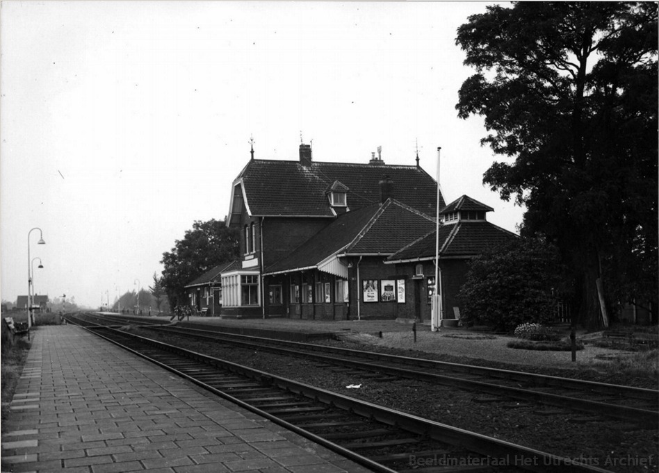 empl-Hemmen-Dodewaard_8-1967_153116.jpg