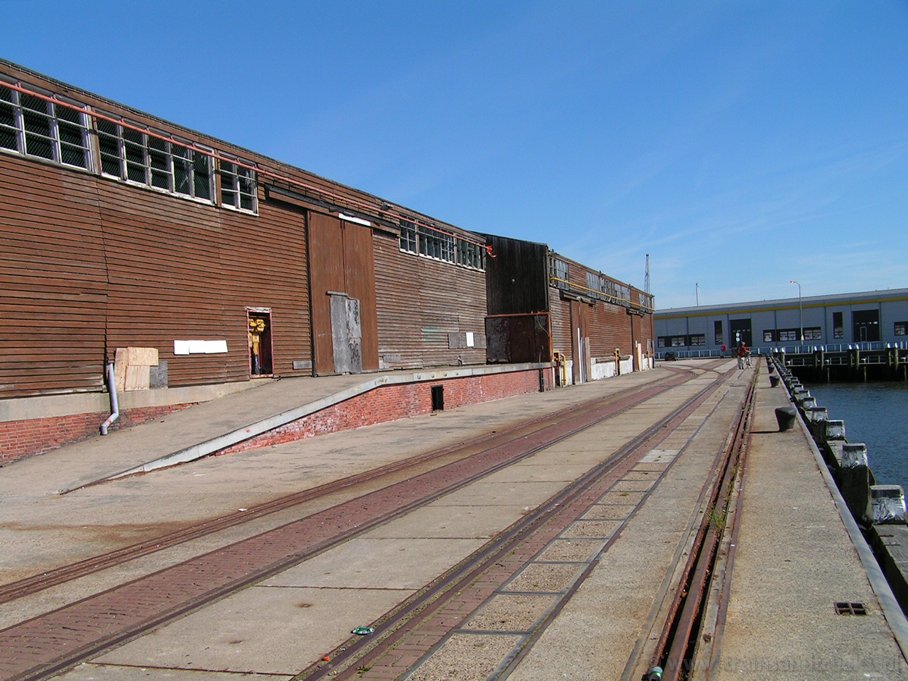 empl-delfzijl081-10-09-04.jpg