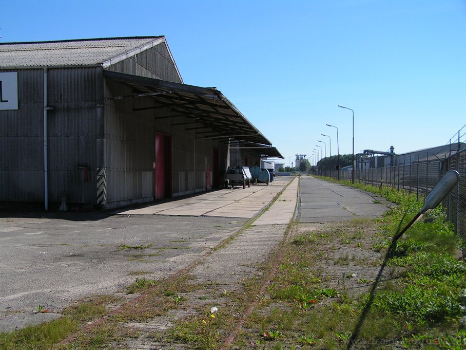 empl-delfzijl098-10-09-04.jpg