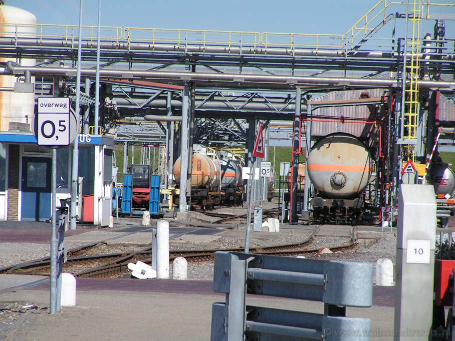 empl-delfzijl138-10-09-04.jpg