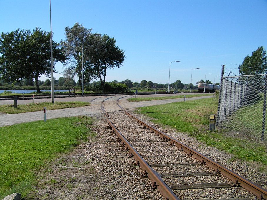 empl-delfzijl148-10-09-04.jpg