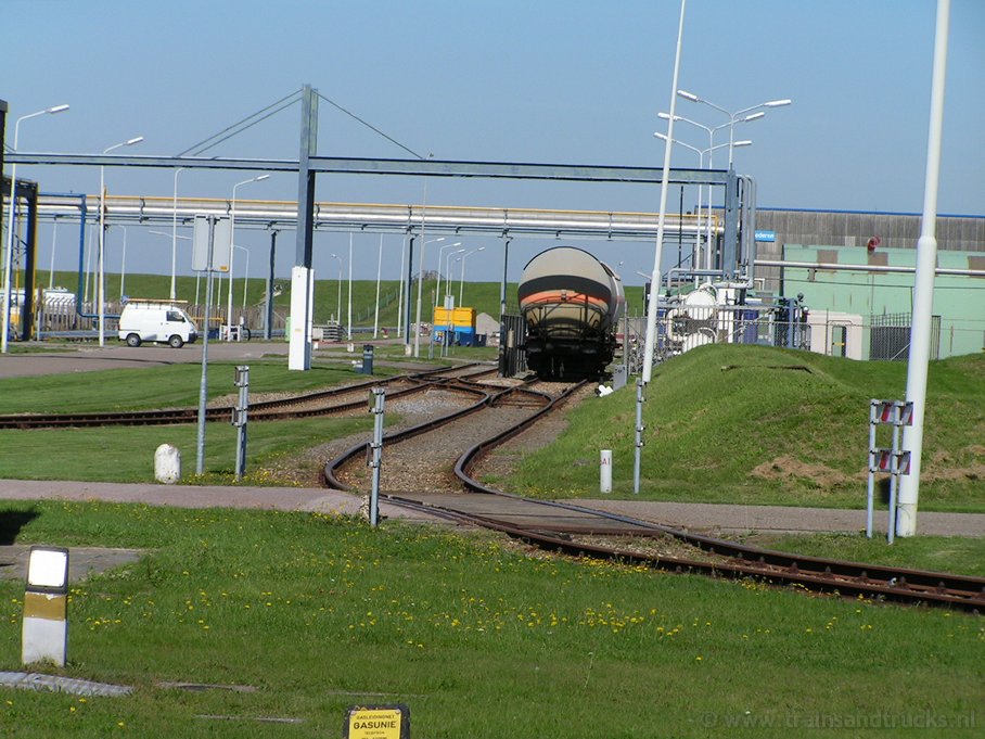 empl-delfzijl156-10-09-04.jpg