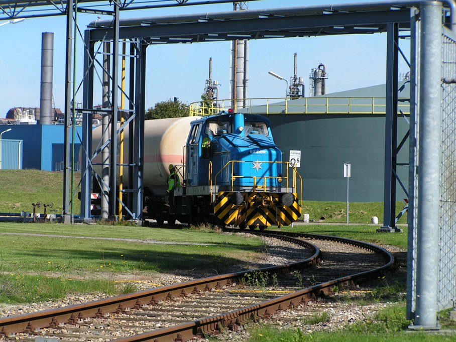 empl-delfzijl161-10-09-04.jpg