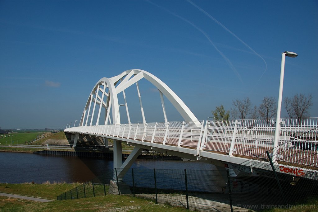 empl-gr_brug_12-4-7_07.jpg