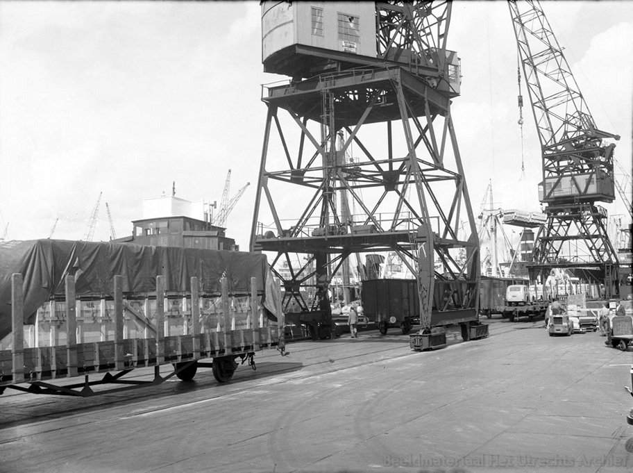 empl-rotterdam_1950_02_804412.jpg