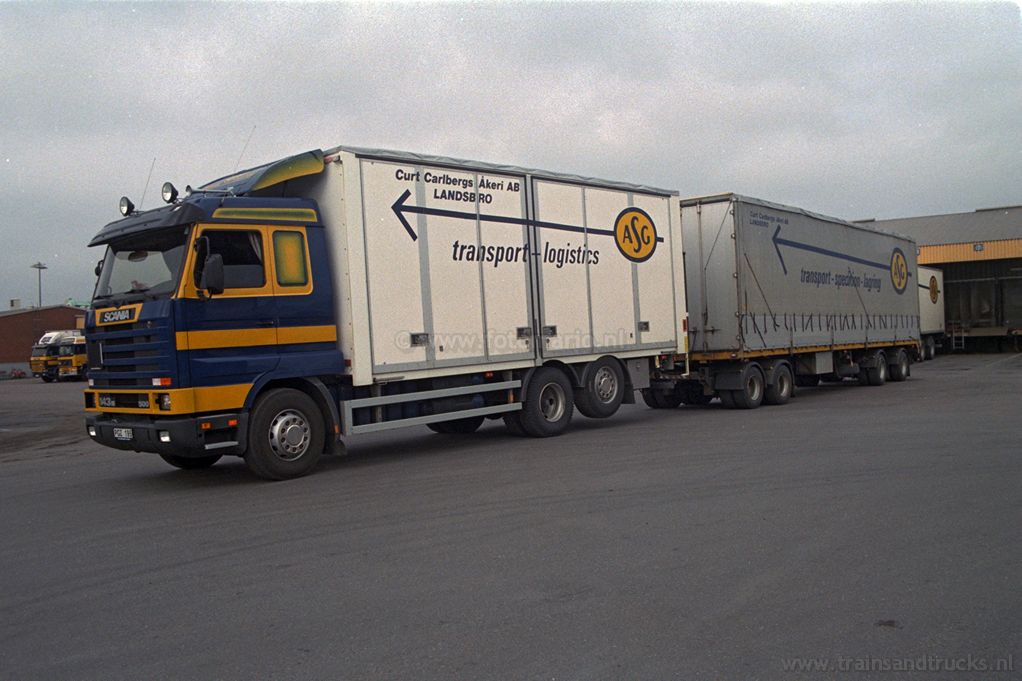 ASG-Scania-143M-Curt-Carlbergs-Goteborg-1996-03.jpg