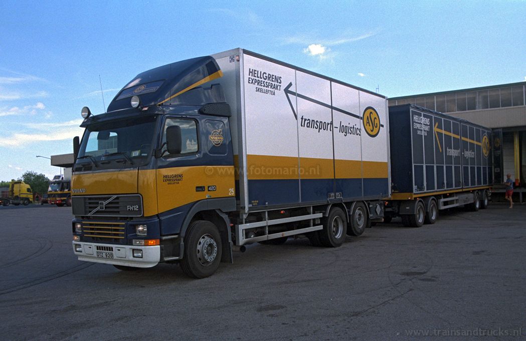 ASG-Volvo-FH12-Hellgrens-Norrkoping-1997-07.jpg