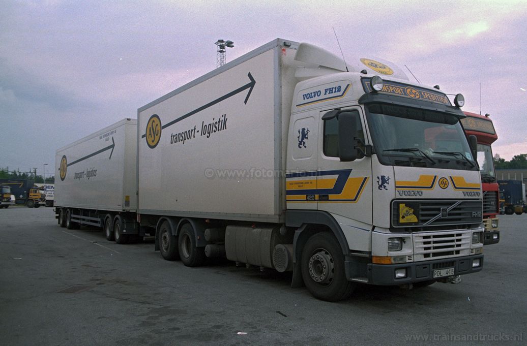 ASG-Volvo-FH12-Hugo-Svensson-Stockholm-1996-07.jpg